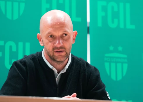 Viktors Morozs preses konferencē pēc spēles pret Tallinas "Levadia".
