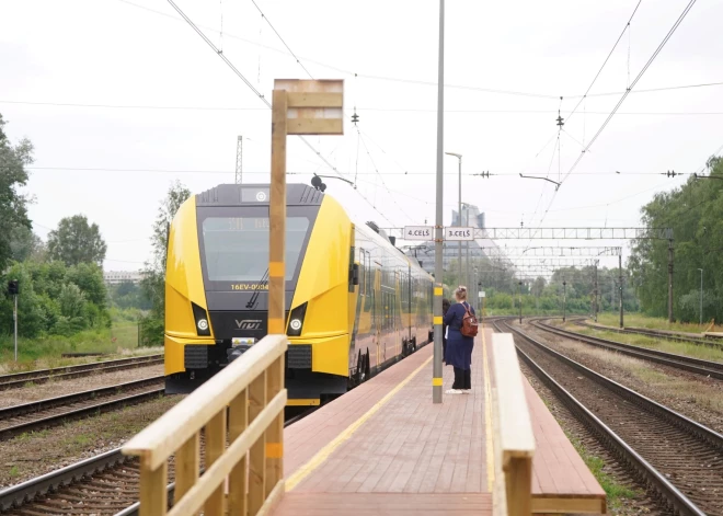 Skolu jaunatnes dziesmu un deju svētku laikā vilcieni kursēs biežāk, lai nodrošinātu ērtu nokļūšanu pasākumos