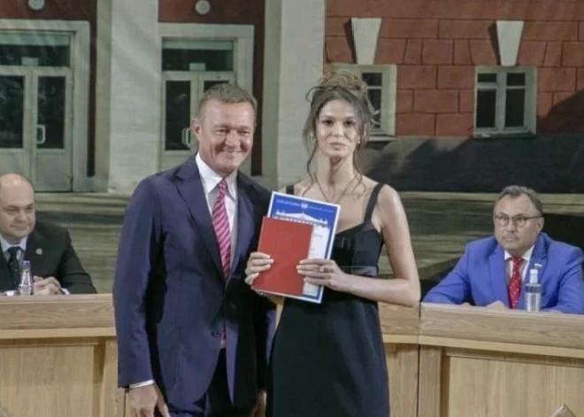 25 gadus vecās Poļinas tēvs atklāj detaļas par meitas attiecībām ar aizdomīgā nāvē mirušo Krievijas satiksmes ministru