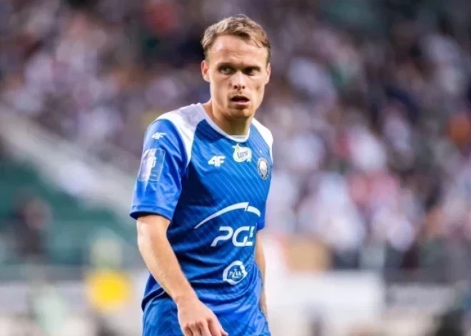 Latvijas izlases futbolists arī turpmāk spēlēs Polijas augstākajā līgā