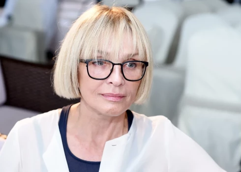 Лайма Вайкуле.