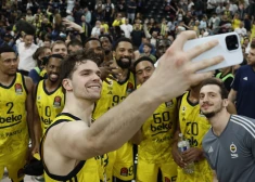 Bosnietis Biberovičs saka "nē" NBA klubam "Grizzlies" un paliek Artūra Žagara pārstāvētajā "Fenerbahce"