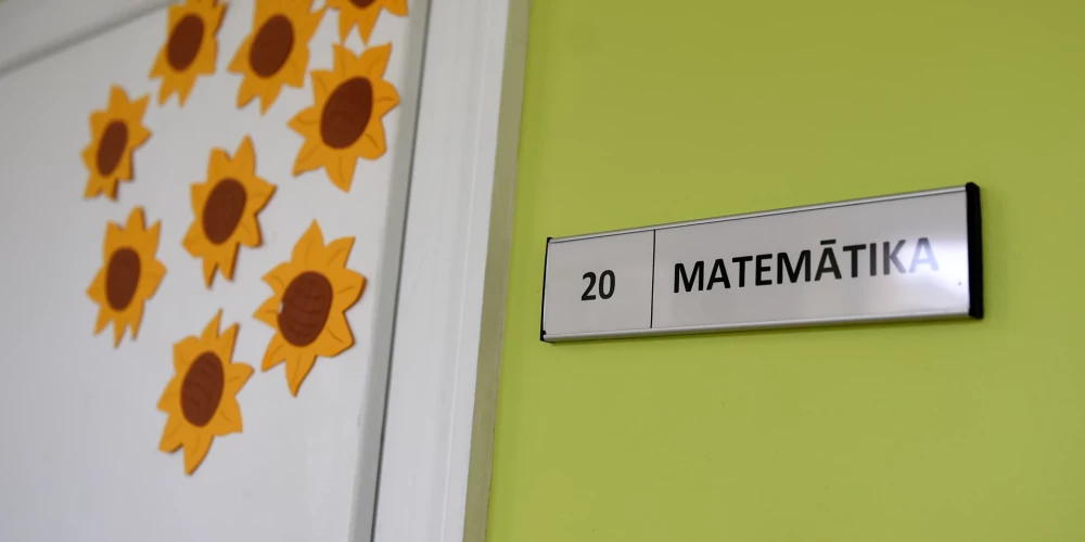 Matemātikas eksāmena rezultātu lēciens nav pārliecinošs signāls par snieguma uzlabošanos. 