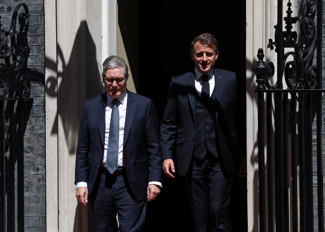 Lielbritānija un Francija vienojas par kopīgu kodolatbildi uzbrukuma gadījumā Eiropai