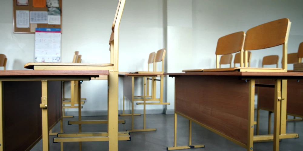 Rīgas pašvaldība sola meklēt risinājumus papildu 10.klašu atvēršanai.