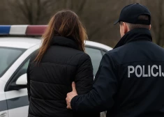 В Ливанах очевидец остановил очень пьяную женщину за рулем - она ехала с тремя маленькими детьми