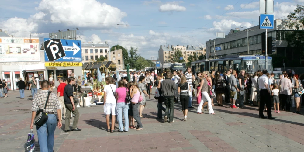 Aizbraukušie netiek aicināti atpakaļ – sabiedrībai jākļūst siltākai.