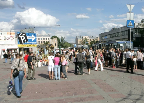 Aizbraukušie netiek aicināti atpakaļ – sabiedrībai jākļūst siltākai.