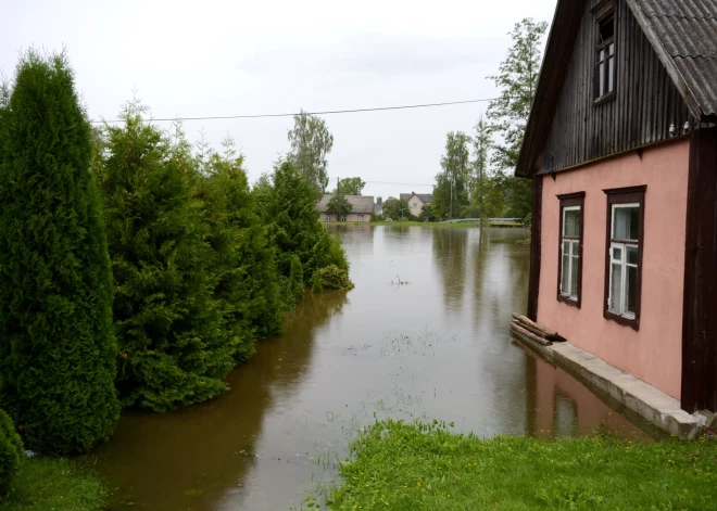 Pēc spēcīgām lietavām Augšdaugavas novadā izskaloti ceļi, zaudējumi mērāmi simtos tūkstošos