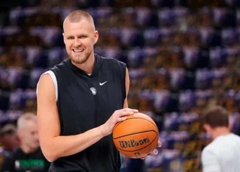 Kristaps Porziņģis var pagarināt līgumu par lielāku summu nekā pelnīja līdz šim.