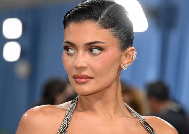 Šis nav skaistumkopšanas salons - tā ir impērija! Cik maksā būt par Kailiju Dženeri?