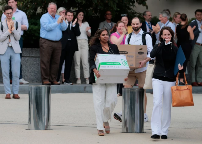 Госдеп США начал увольнение 1350 сотрудников. Еще столько же - на очереди