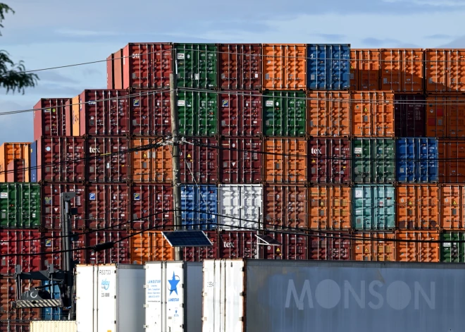 ASV nosaka jaunu ievedmuitu visai Eiropas Savienībai – skarta arī Latvija