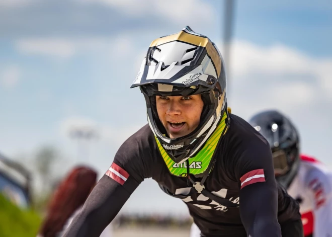 Latvijai divi zelti Eiropas BMX čempionātā – triumfē Stūriška un Apels