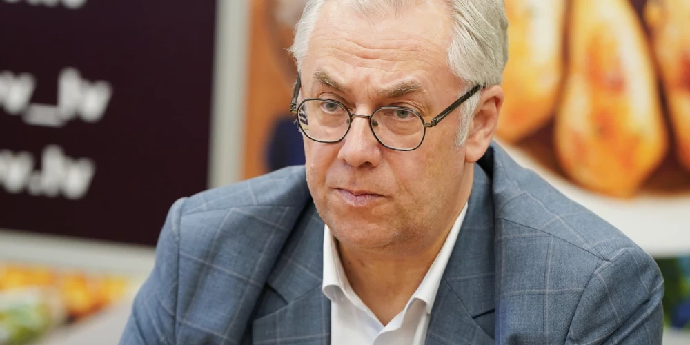 Slimību profilakses un kontroles centra Infekcijas slimību riska analīzes un profilakses departamenta direktors Jurijs Perevoščikovs.