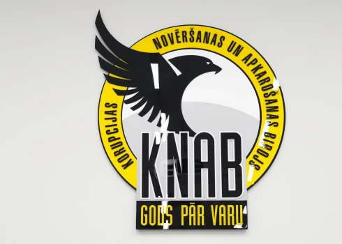 Korupcijas novēršanas un apkarošanas biroja logo.