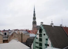 Pirmdien debesīs būs mainīgs mākoņu daudzums