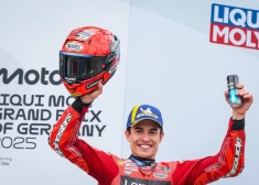 Seškārtējais pasaules čempions Marks Markess uzvar arī Vācijas "MotoGP"