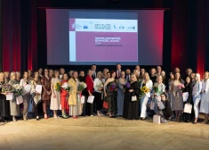FOTO: Trīs leģendas foruma Sieviete arhitektūrā, būvniecībā, dizainā 2024 noslēguma ceremonijā