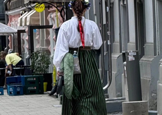 "Bilde, kas pasaka vairāk nekā vārdi!" Sociālos tīklus sajūsmina kādas tautumeitas foto