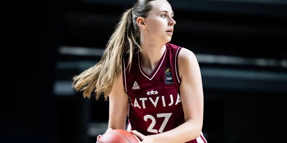 Centra spēlētāja Anna Liepiņa aizvadīto sezonu pavadīja "TTT-Rīga" sastāvā.