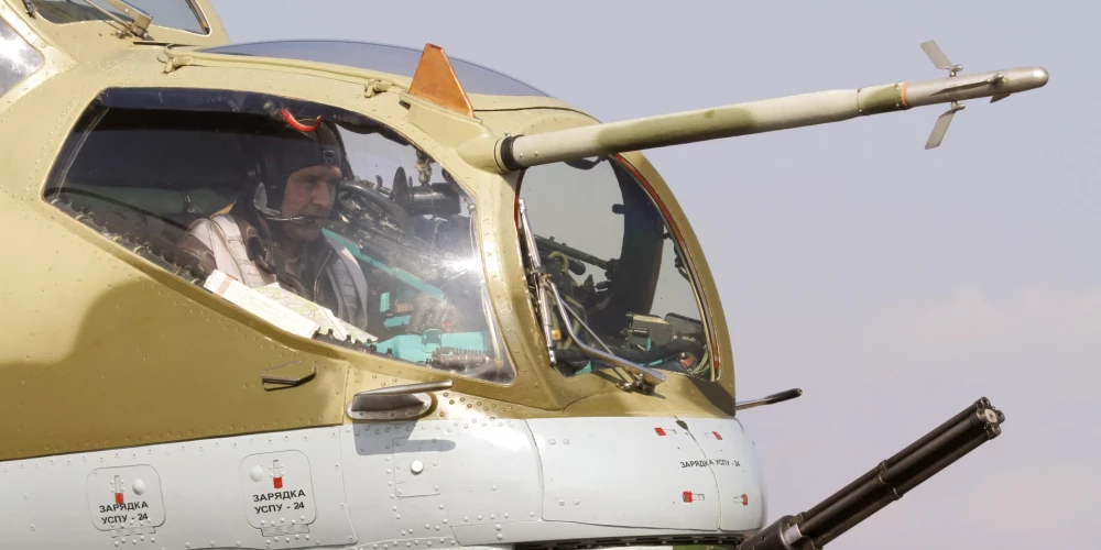 Baltkrievijas armijas helikopters "Mi-24".