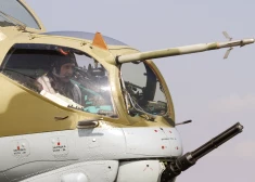 Netipisks incidents: Baltkrievijas helikopters notriecis Krievijas dronu