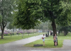 Sinoptiķi brīdina, ka pēcpusdienā gaidāms negaiss 