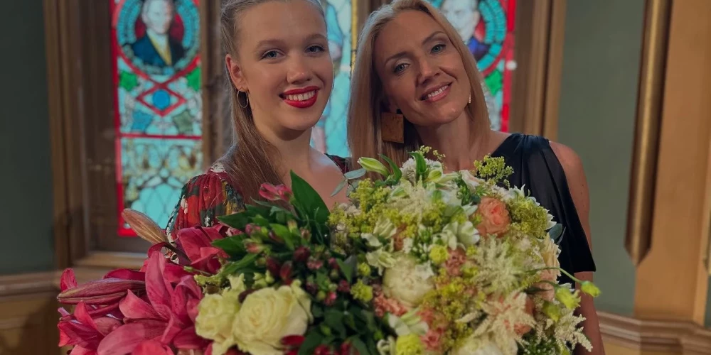 Elza Siliņa un Ance Krauze.