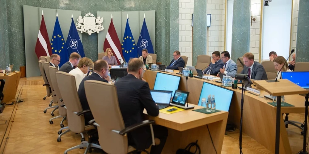 Tādējādi pirms pārtraukuma MK sēde plānota 22.jūlijā, savukārt pēc - 12.augustā.