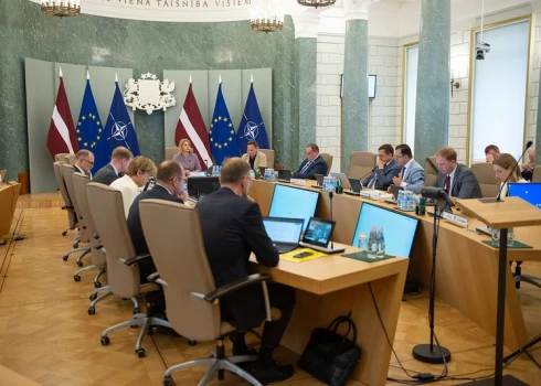 Tādējādi pirms pārtraukuma MK sēde plānota 22.jūlijā, savukārt pēc - 12.augustā.
