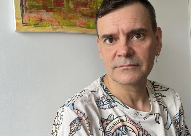 Mūziķim Emīlam Dreiblatam slimnīcā nolaiž lieko gaisu