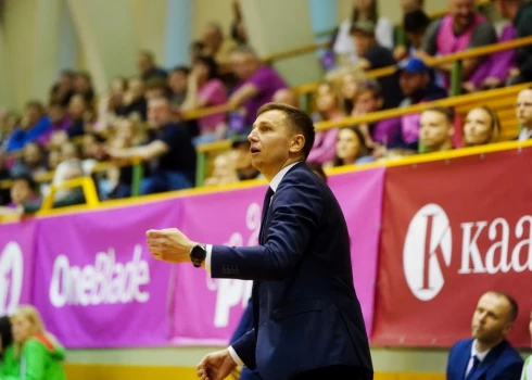 Latvijas basketbola klubu "Valmiera Glass"/"Vidzemes Augstskola" neturpinās Nikolajs Mazurs.