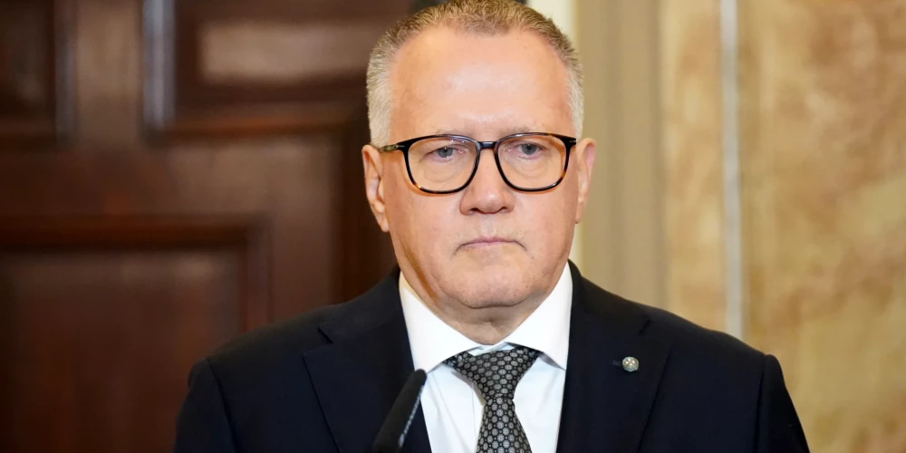  Арвил Ашерaденс.