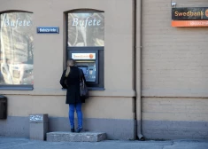 Кого касается правило о внесении 750 евро на счет: что нужно знать каждому жителю Латвии