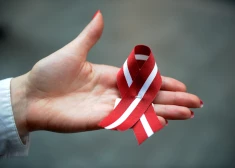 Latvijas pilsonībā uzņems 56 personas