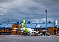 В Эстонии критикуют airBaltic: "Дешевле доехать до Риги на автобусе и оттуда лететь на Ryanair"