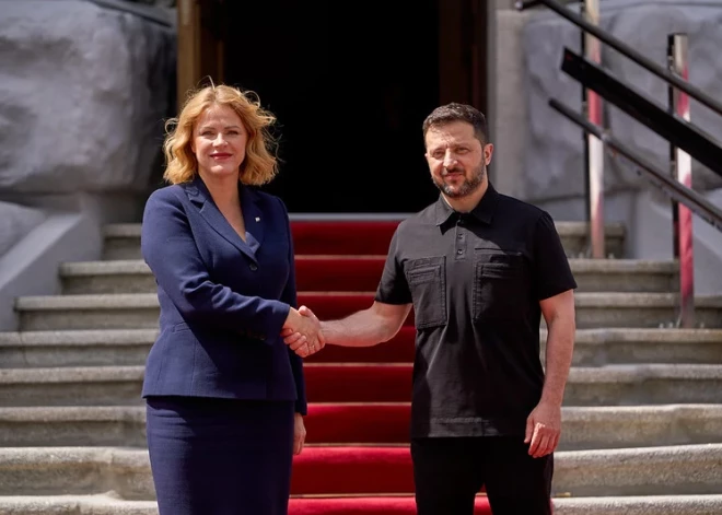 Вооруженным силам Украины переданы 15 бронемашин Patria латвийского производства