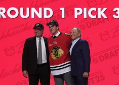 Čikāgas "Blackhawks" ar drafta trešo numuru, zviedru Antonu Frondelu noslēdz līgumu uz trīs gadiem