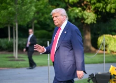  Трамп заявил, что ракеты Patriot уже отправлены Украине, и снова добавил, что "все скоро разрешится"