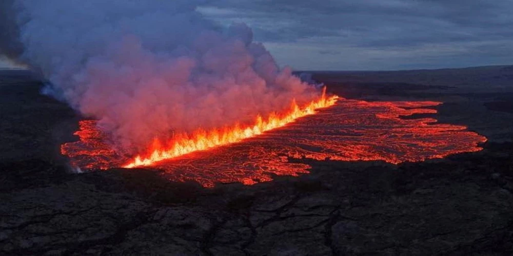 Islandē sācies vulkāna izvirdums.