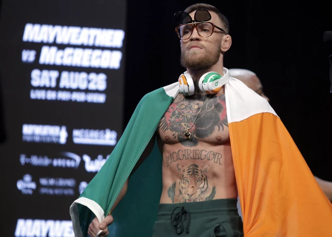 Trampa fans Konors Makgregors atgriešanās cīņu ieplānojis Baltajā namā