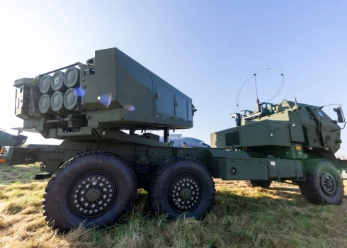 Американское оружие стоит дорого.