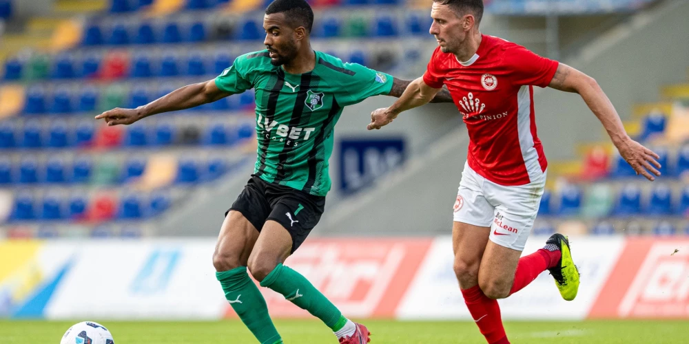 Rīgā notikušajā mačā pamatlaikā spēle starp "Audu" un Ziemeļīrijas vicečempioni "Larne" noslēdzās neizšķirti 2:2 (1:0). 