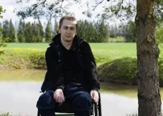 "Acu priekšā paskrēja visa mana dzīve..." Lēkšana uz galvas var beigties ratiņkrēslā