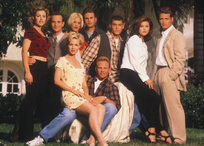 "Beverlihilza 90210": kā izskatās seriāla zvaigznes 35 gadus vēlāk