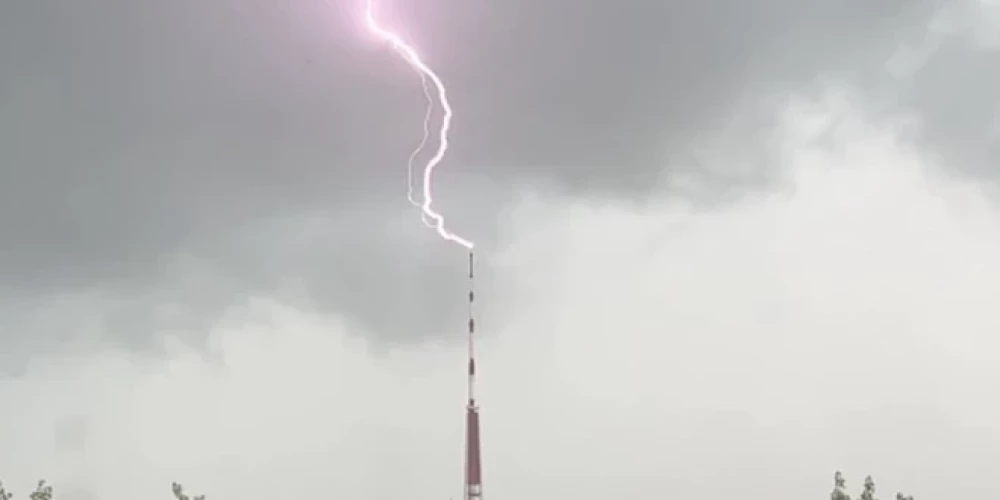Зрелищно!