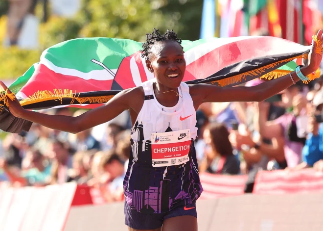 Dopinga lietošanā pieķertā pasaules rekordiste maratonā Ruta Čepngetiča saņēmusi pagaidu diskvalifikāciju