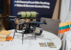 Jaunsardze pirmo reizi rīko dronu operatoru nometni skolēniem Kuldīgas novadā