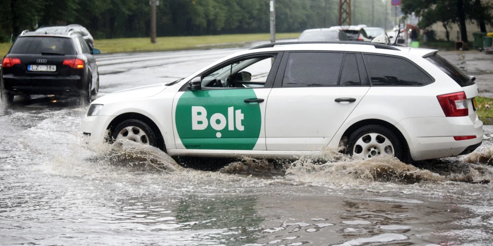 Vai "Bolt" darbojas ārpus likuma? Vietējie pārvadātāji prasa taisnīgumu.